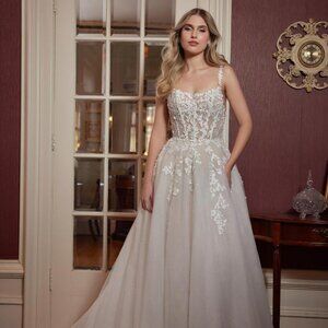 Wedding Dress -  L'amour by Calla Blanche